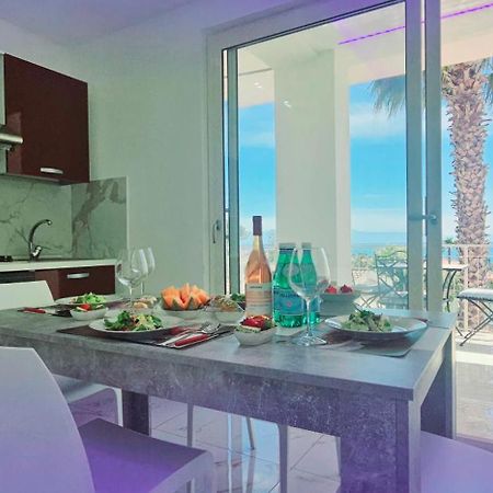 Ninfa Sul Mare Apartments 50 M E T R I Dal Mare Parcheggio Gratuito Custodito 梵蒂冈角 外观 照片