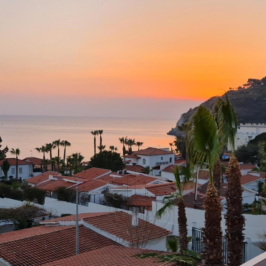 Ninfa Sul Mare Apartments 50 M E T R I Dal Mare Parcheggio Gratuito Custodito 梵蒂冈角 外观 照片