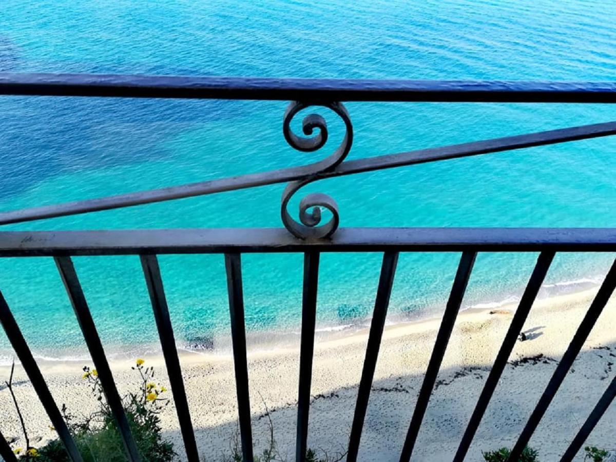 Ninfa Sul Mare Apartments 50 M E T R I Dal Mare Parcheggio Gratuito Custodito 梵蒂冈角 外观 照片