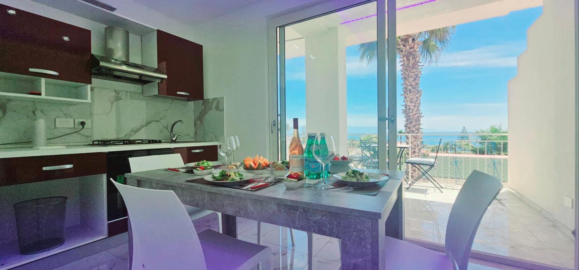 Ninfa Sul Mare Apartments 50 M E T R I Dal Mare Parcheggio Gratuito Custodito 梵蒂冈角 外观 照片